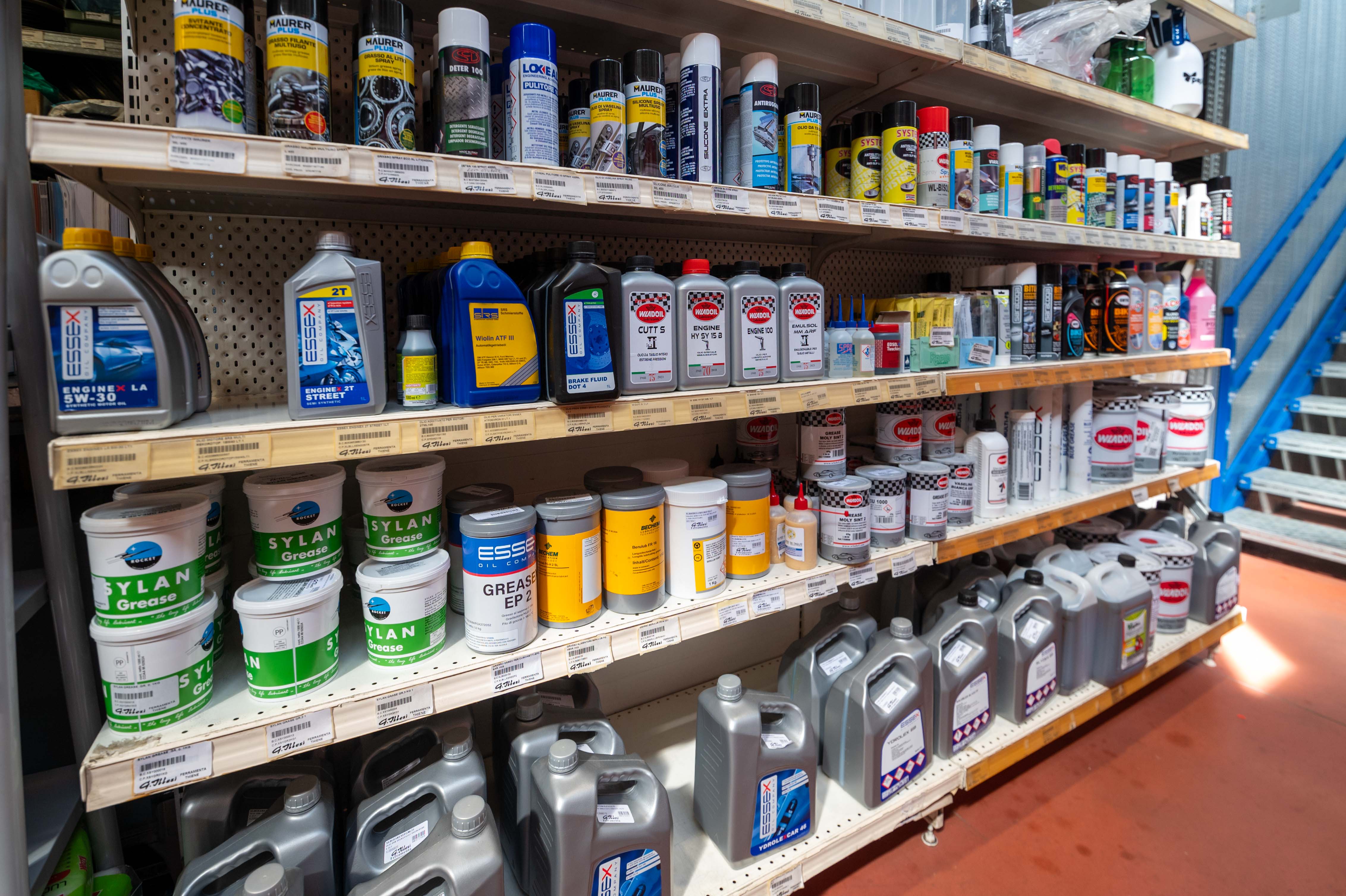 Materiali di consumo<br>& tecnici